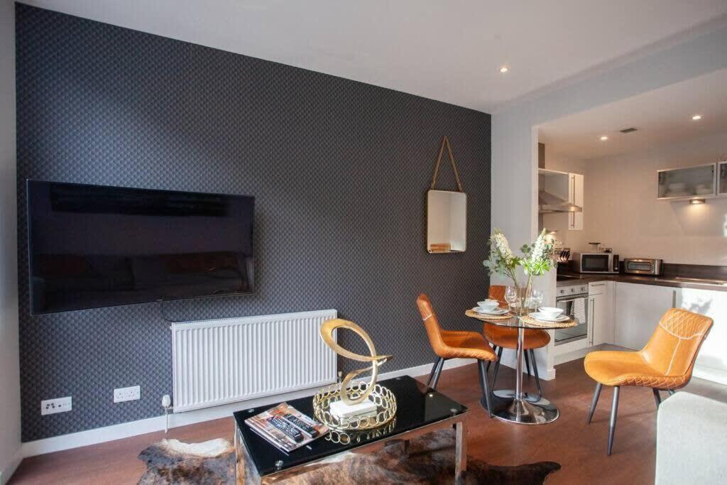 1 Bedroom Apartment In Very Central Location Glasgow Exterior foto